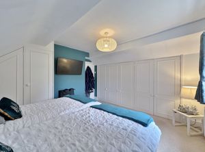 Photo 18- click for photo gallery